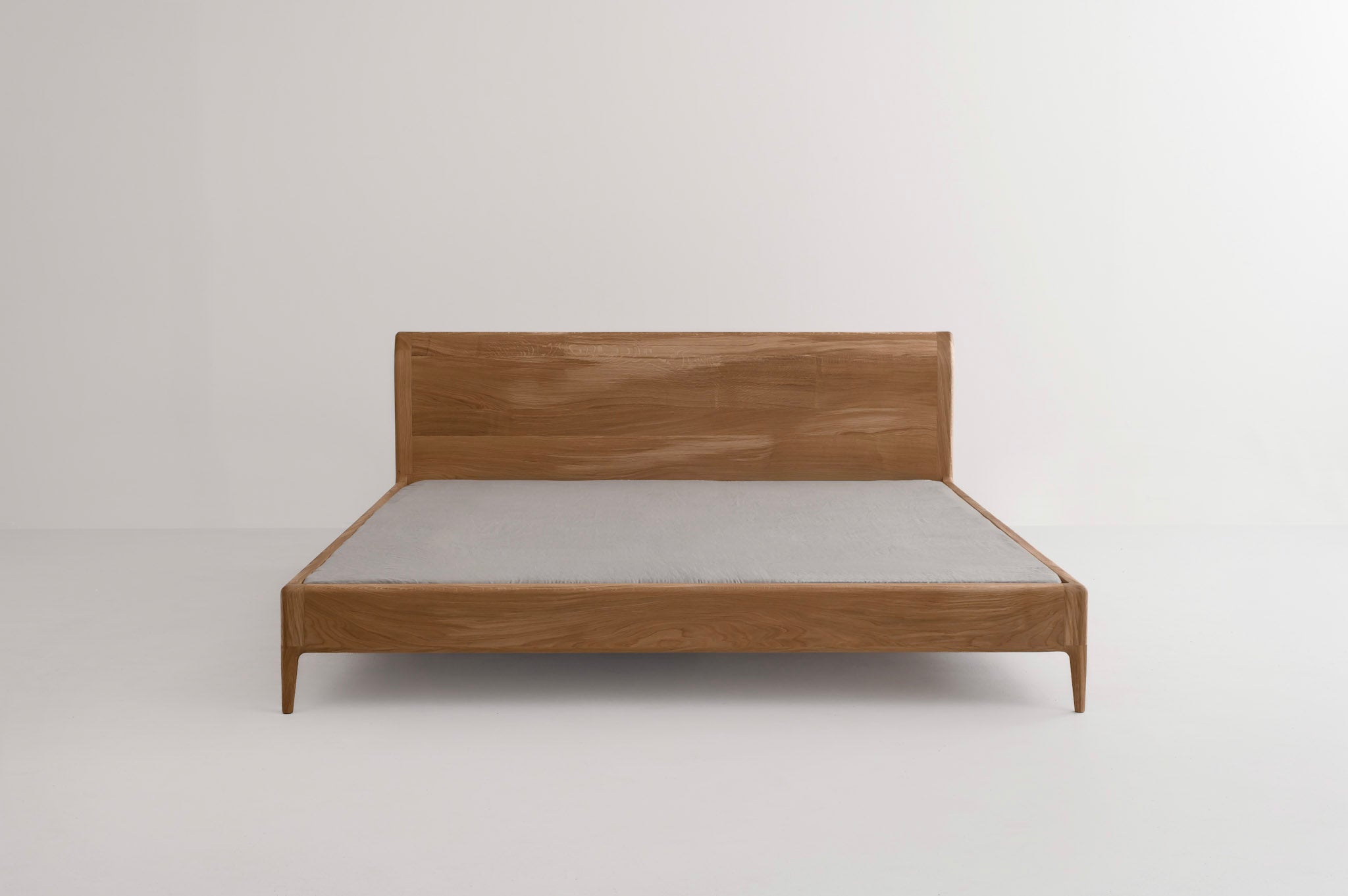 LÜNA | Bedframe image 1