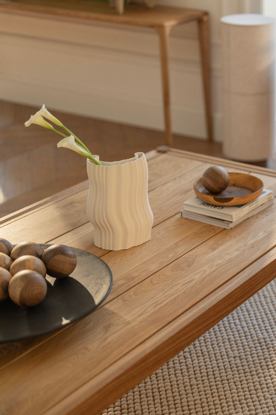 Paneelblad van massief hout, met nadruk op natuurlijke nerf en vakmanschap.