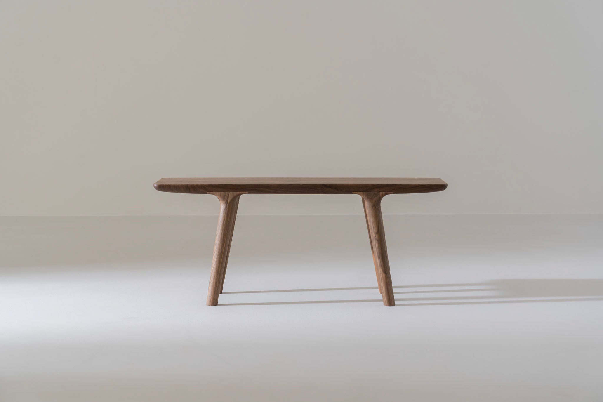 BRUNO | Bank van walnoothout