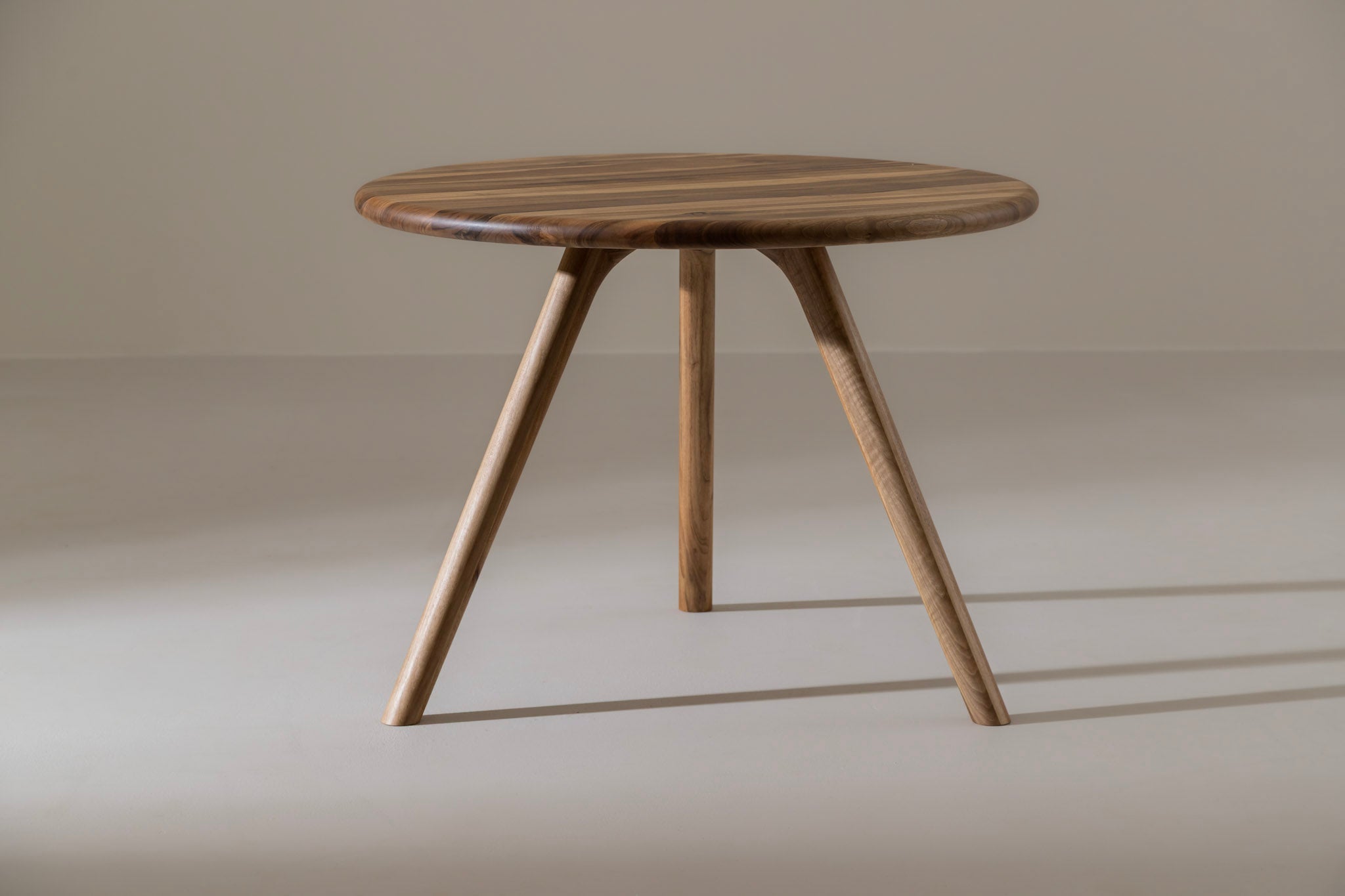 ARLEN Ronde eettafel image 29
