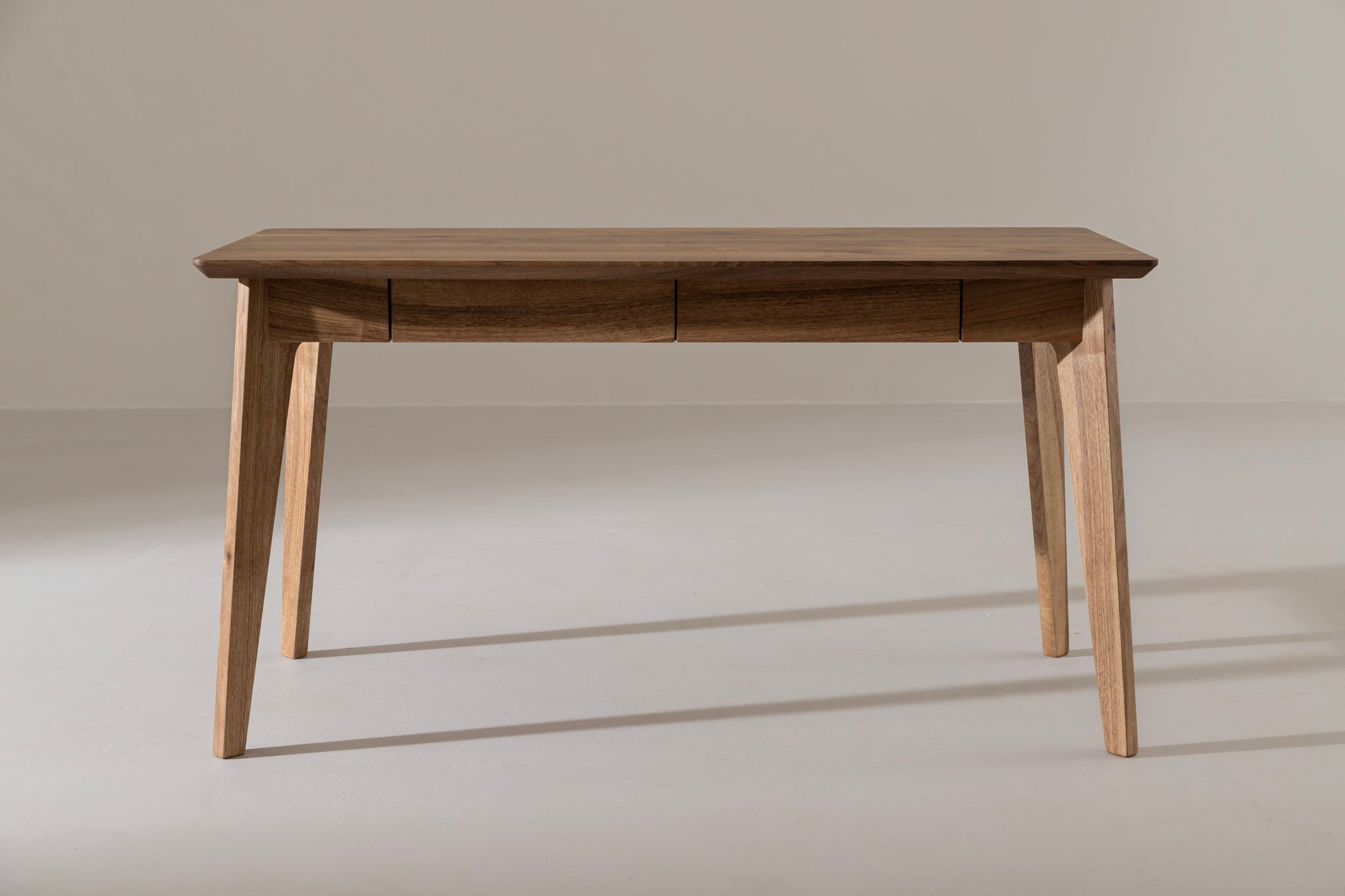 AMBER Bureau image 20