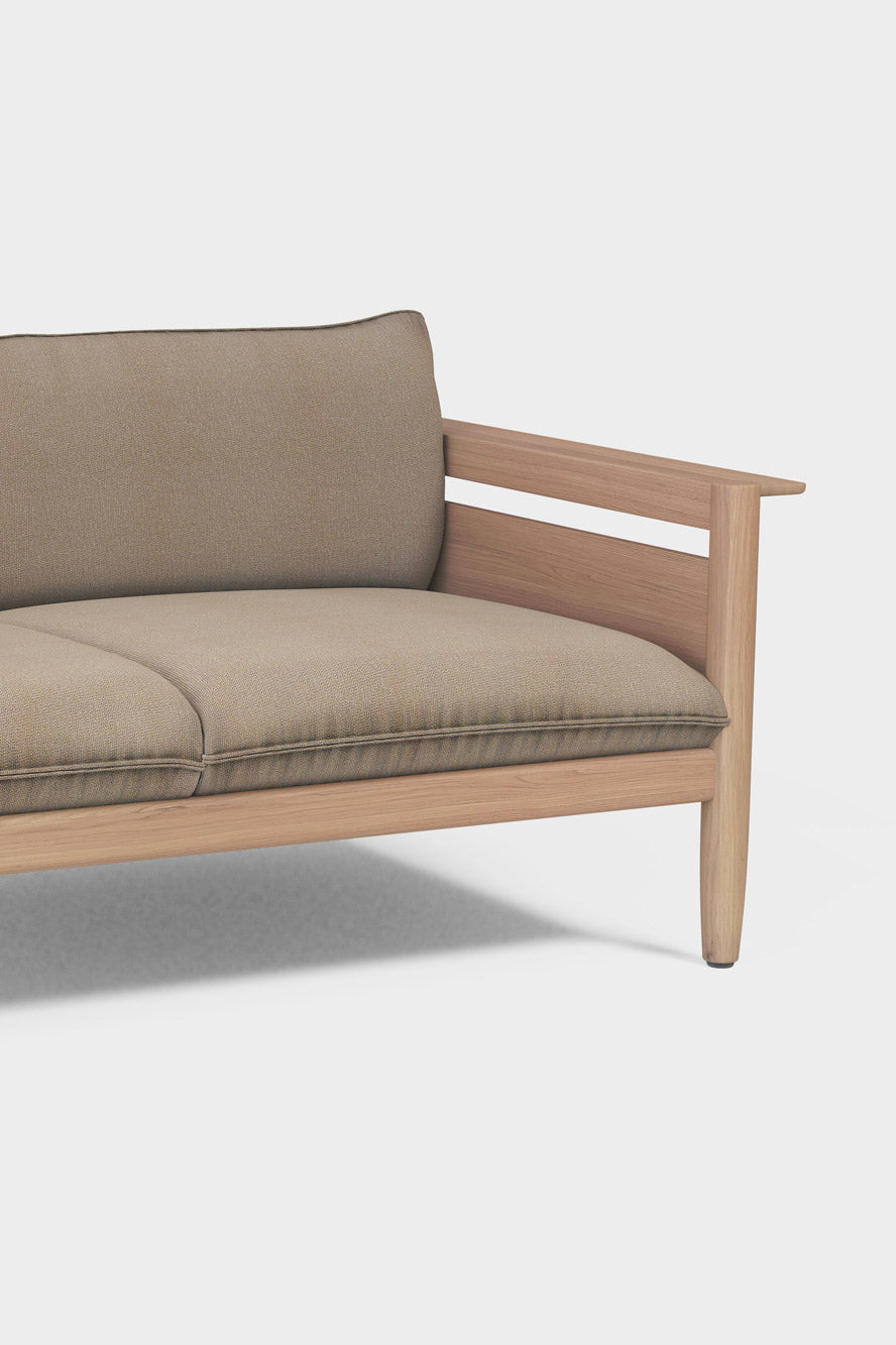 Gefertigt für Sonne, Schatten und ganzjähriges Leben im Freien.