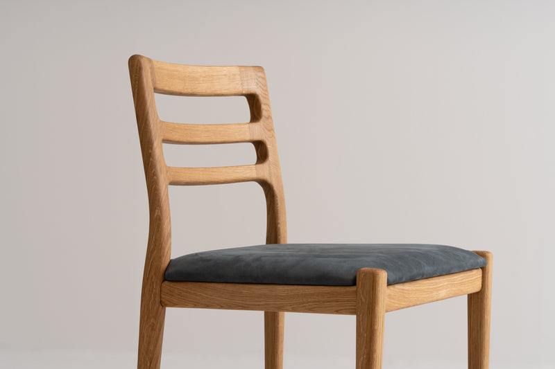 VOSS | Chaise de salle à manger