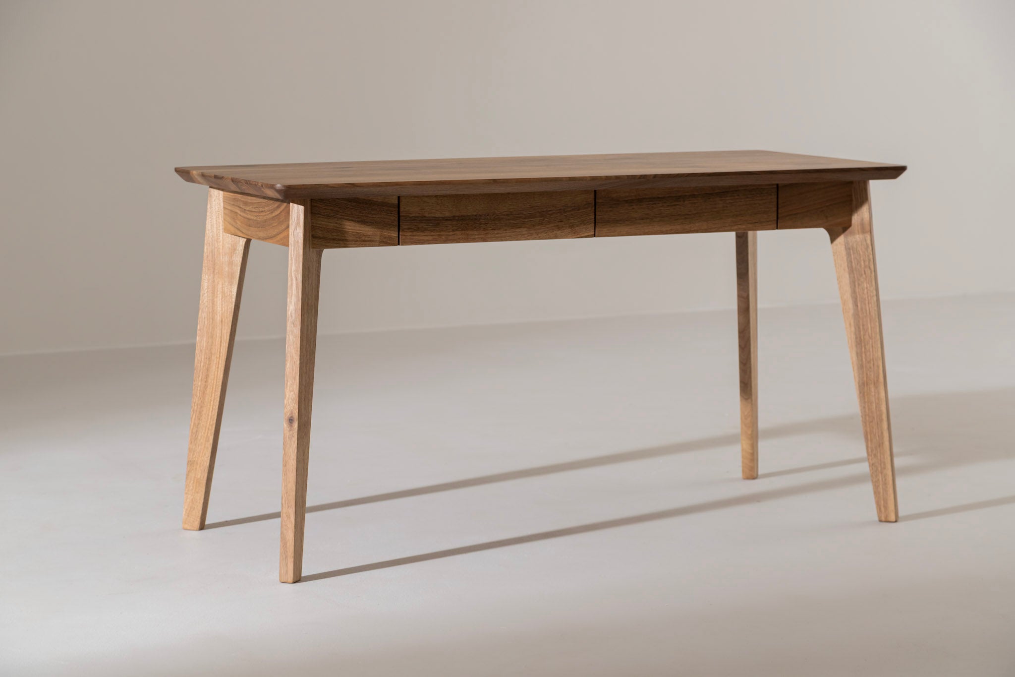 AMBER Bureau image 21