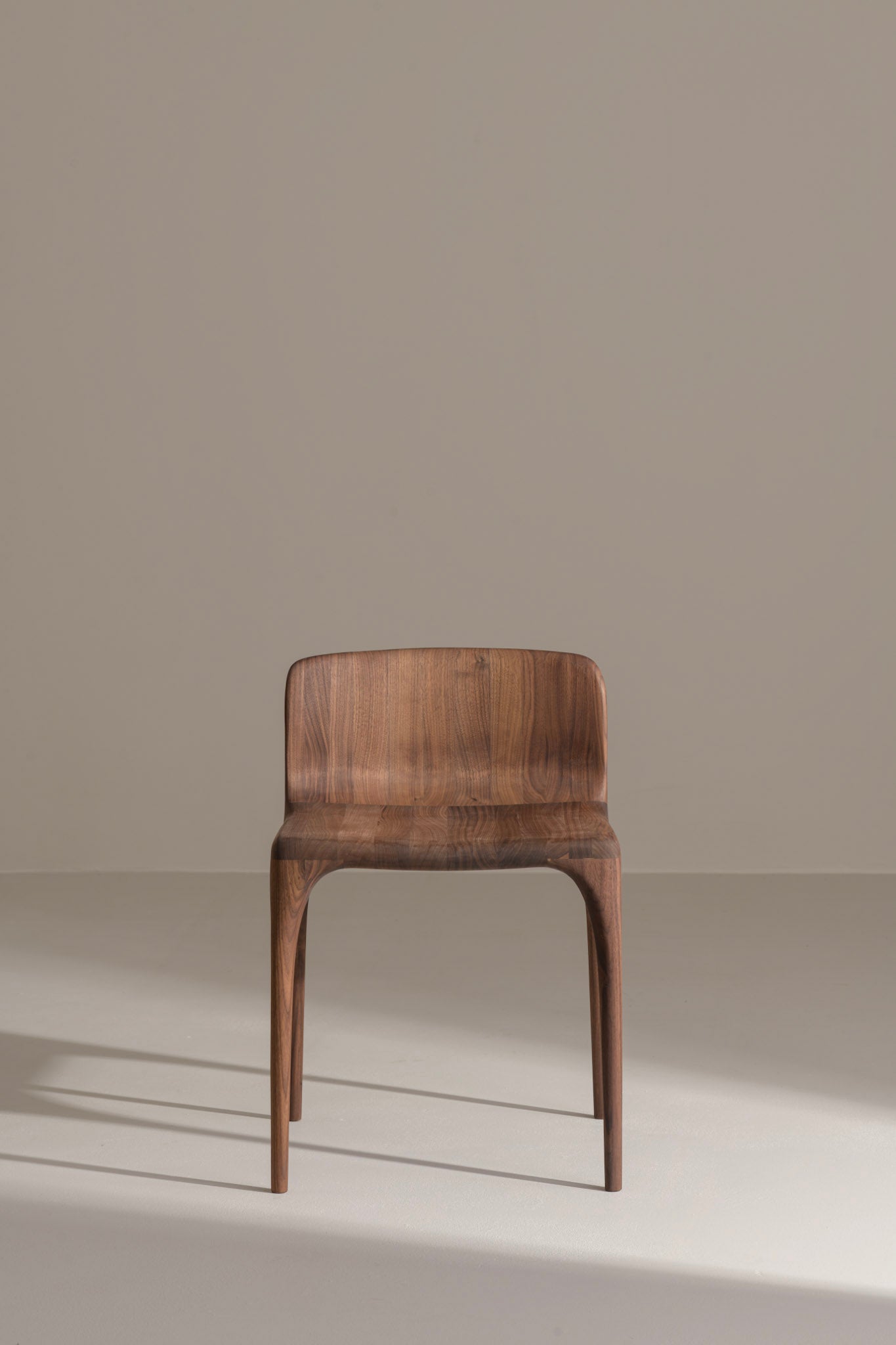LÜNA Low Chair