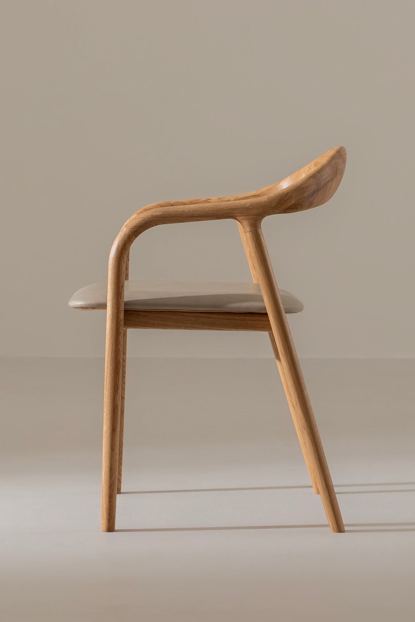LELA Stoel image 92