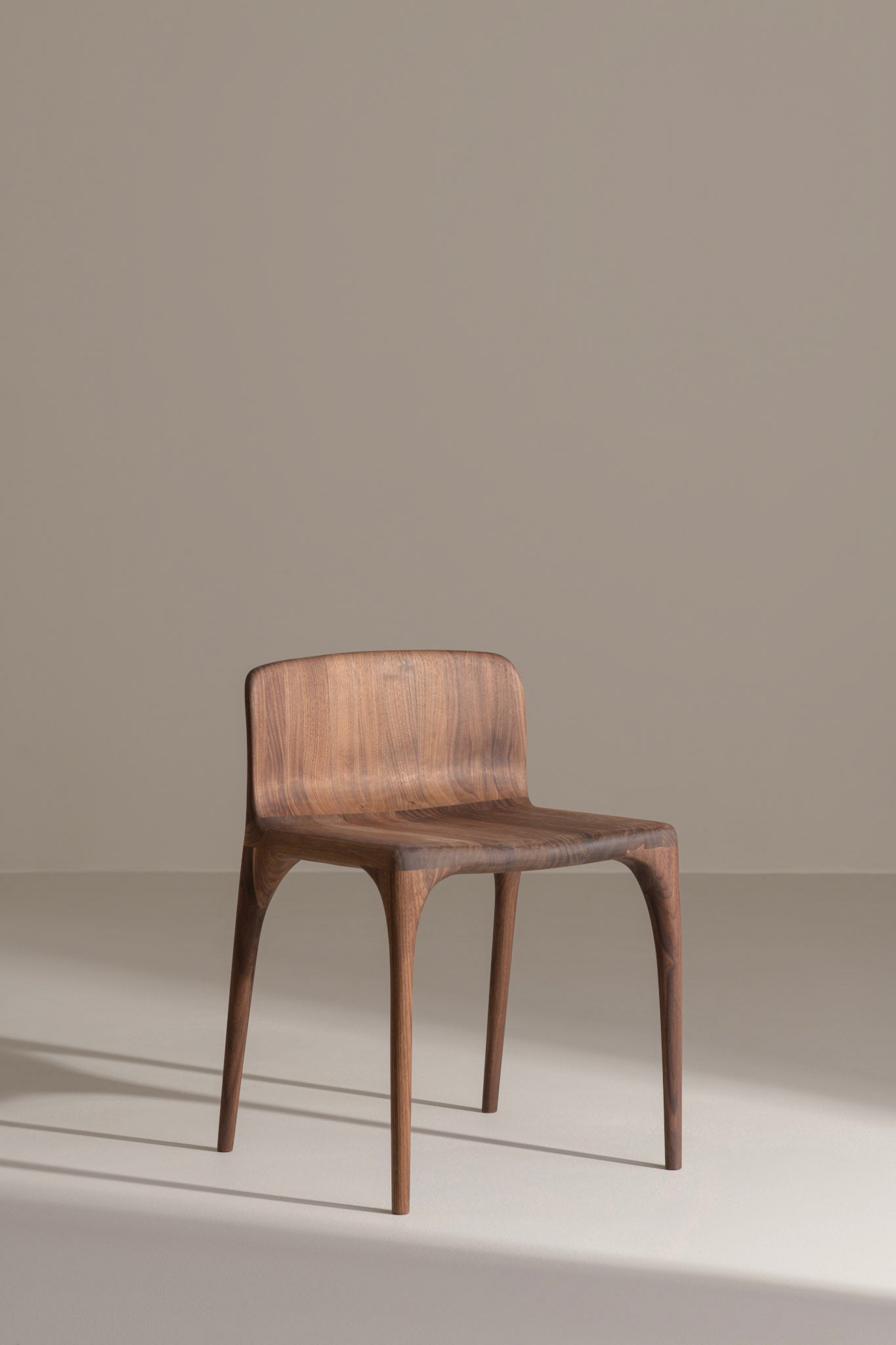 LÜNA Low Chair