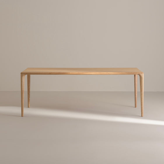 LÜNA Eettafel
