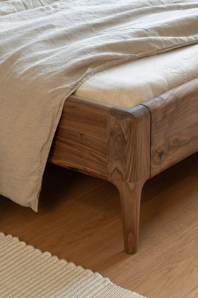 LÜNA | Bedframe image 19