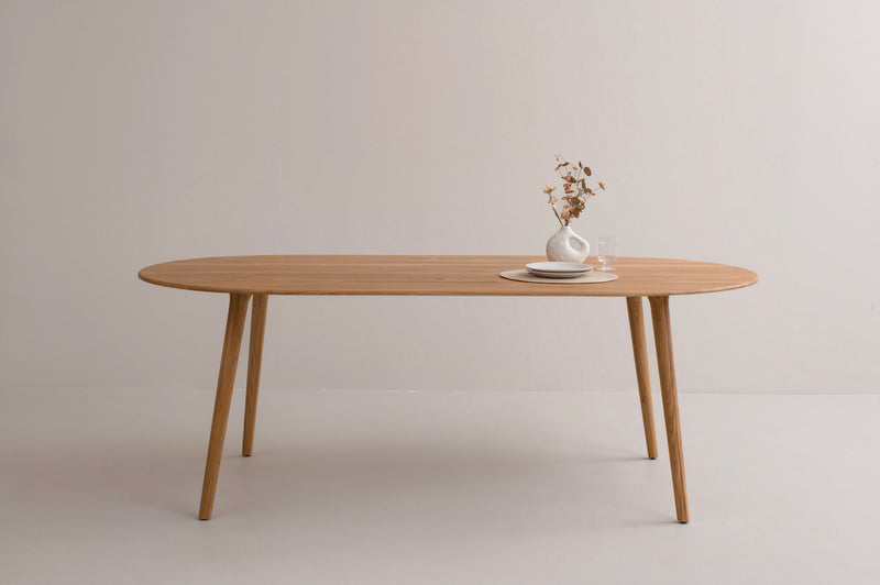 LUCIA Ovale Tafel 