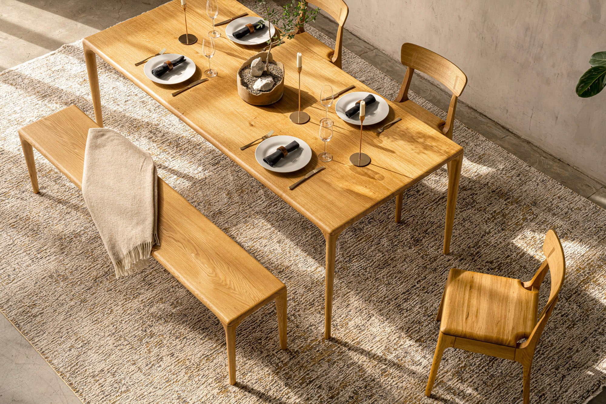 LÜNA Table à manger 