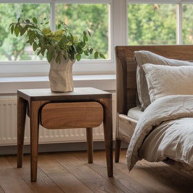 LÜNA | Bijzettafel image 2