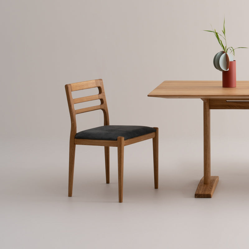 VOSS | Chaise de salle à manger