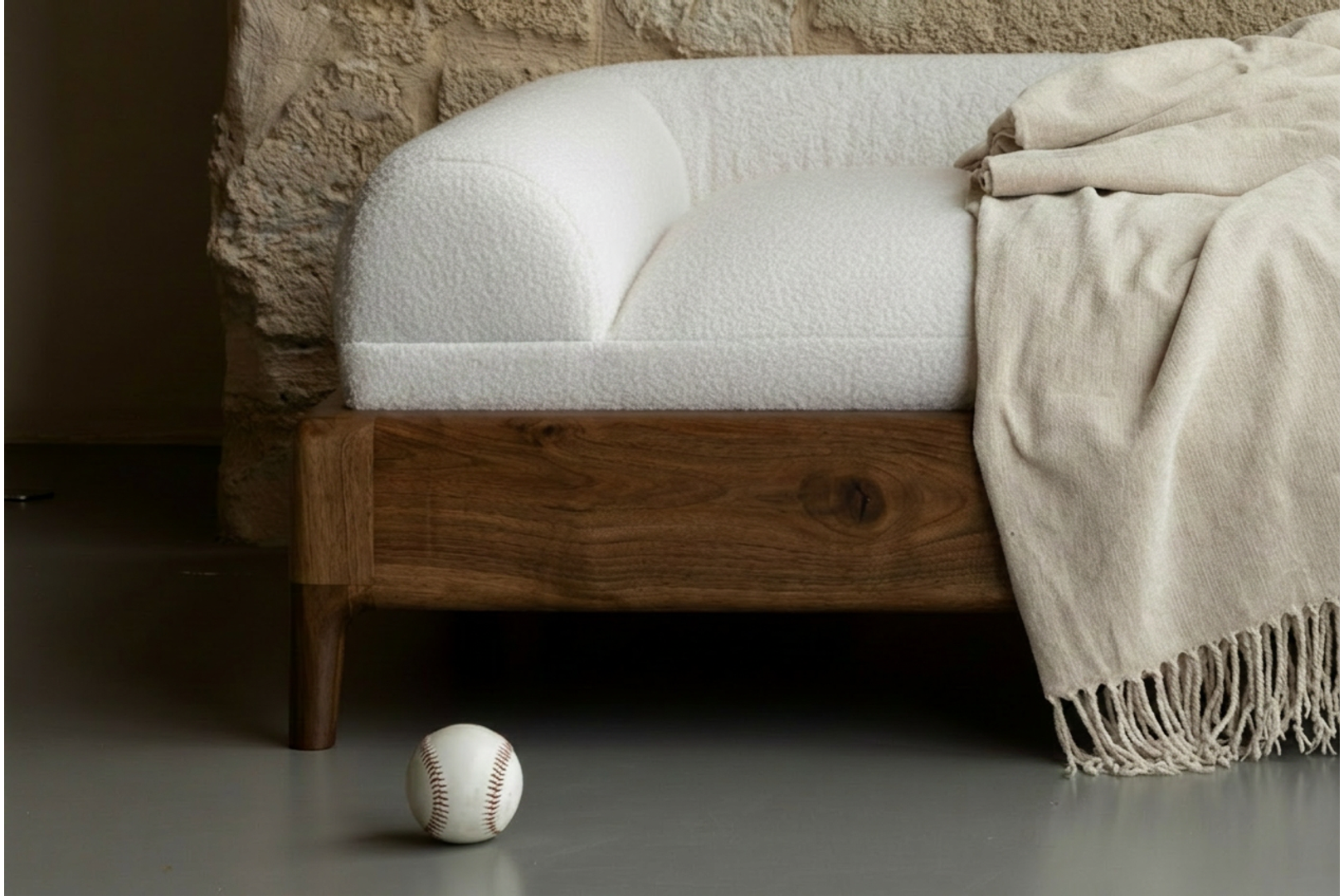 LÜNA Dog Bed image 3