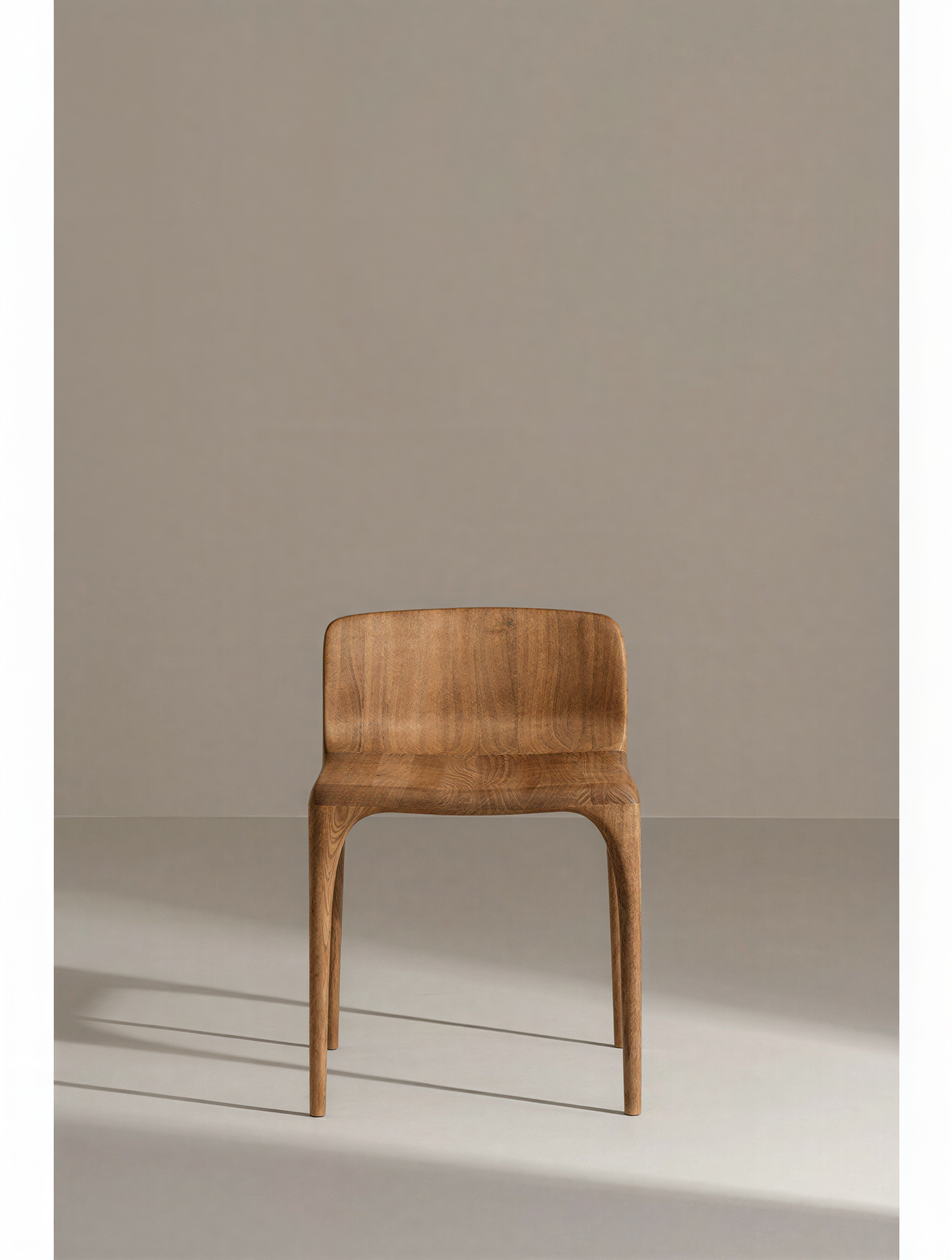 LÜNA Low Chair