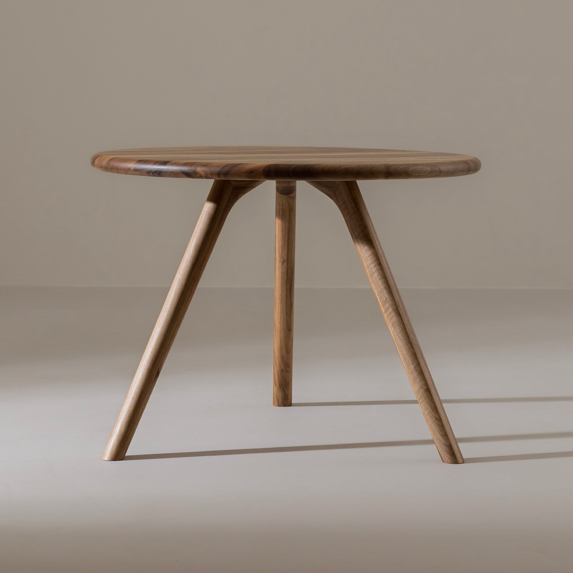 ARLEN Ronde eettafel image 28