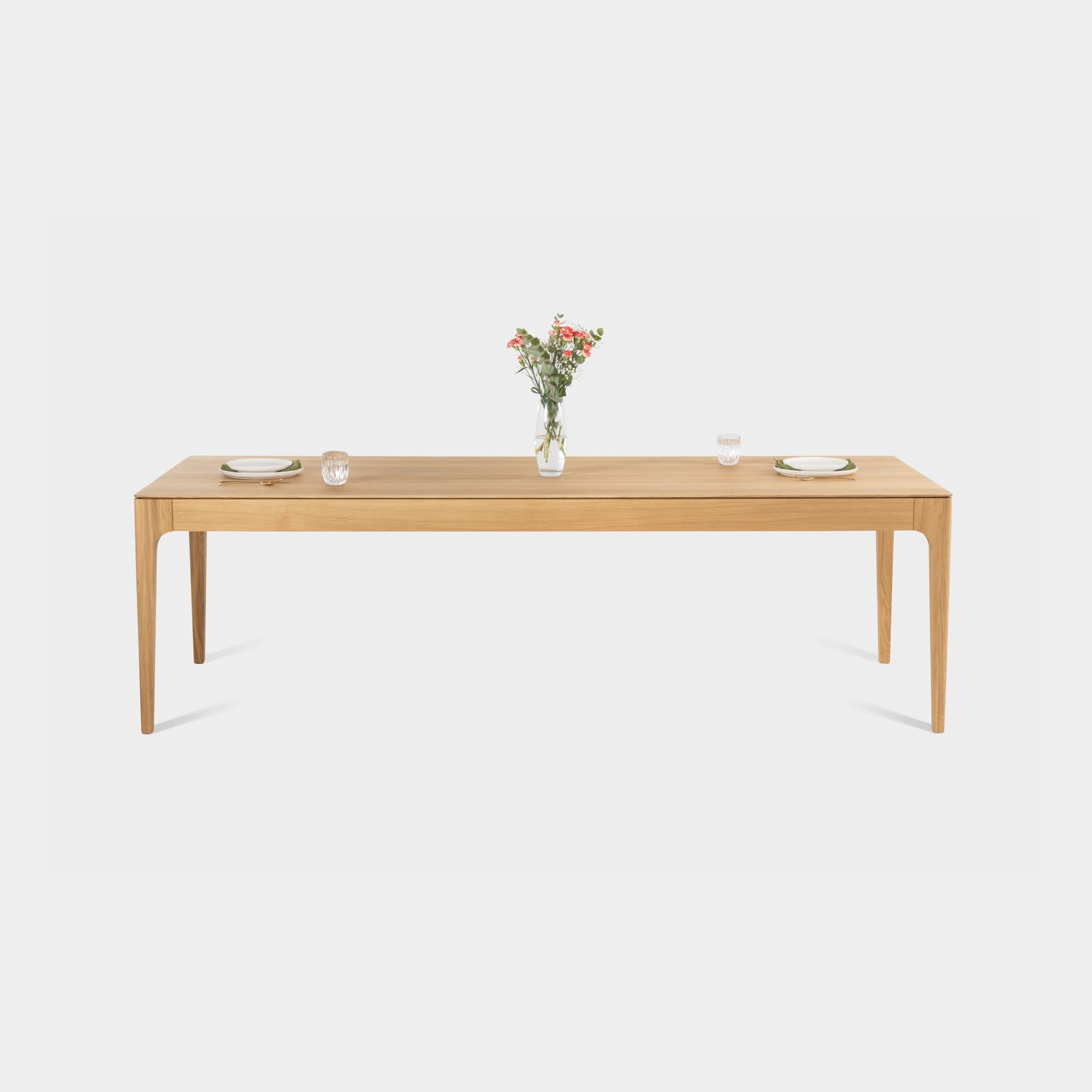 CAROLINA | Oak Dining Table