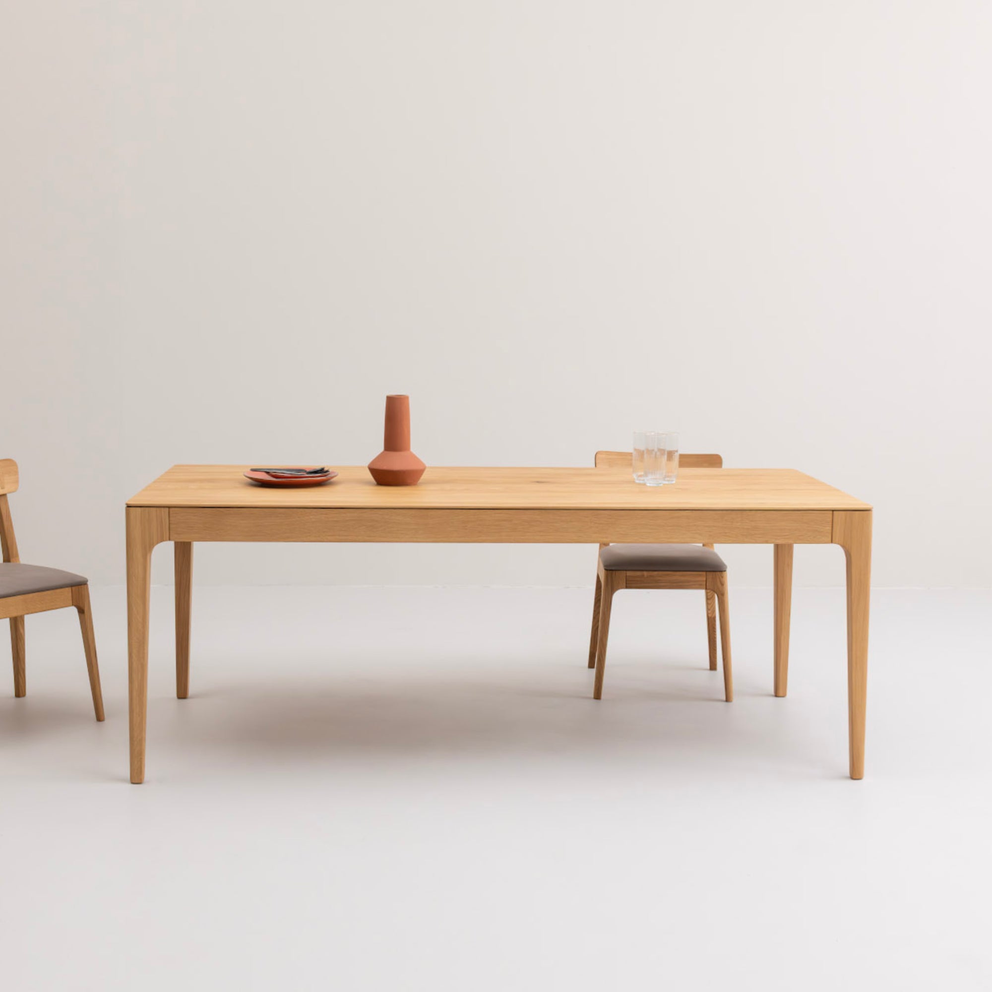 CAROLINA | Oak Dining Table