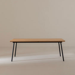 MARTA Eikenhouten eettafel