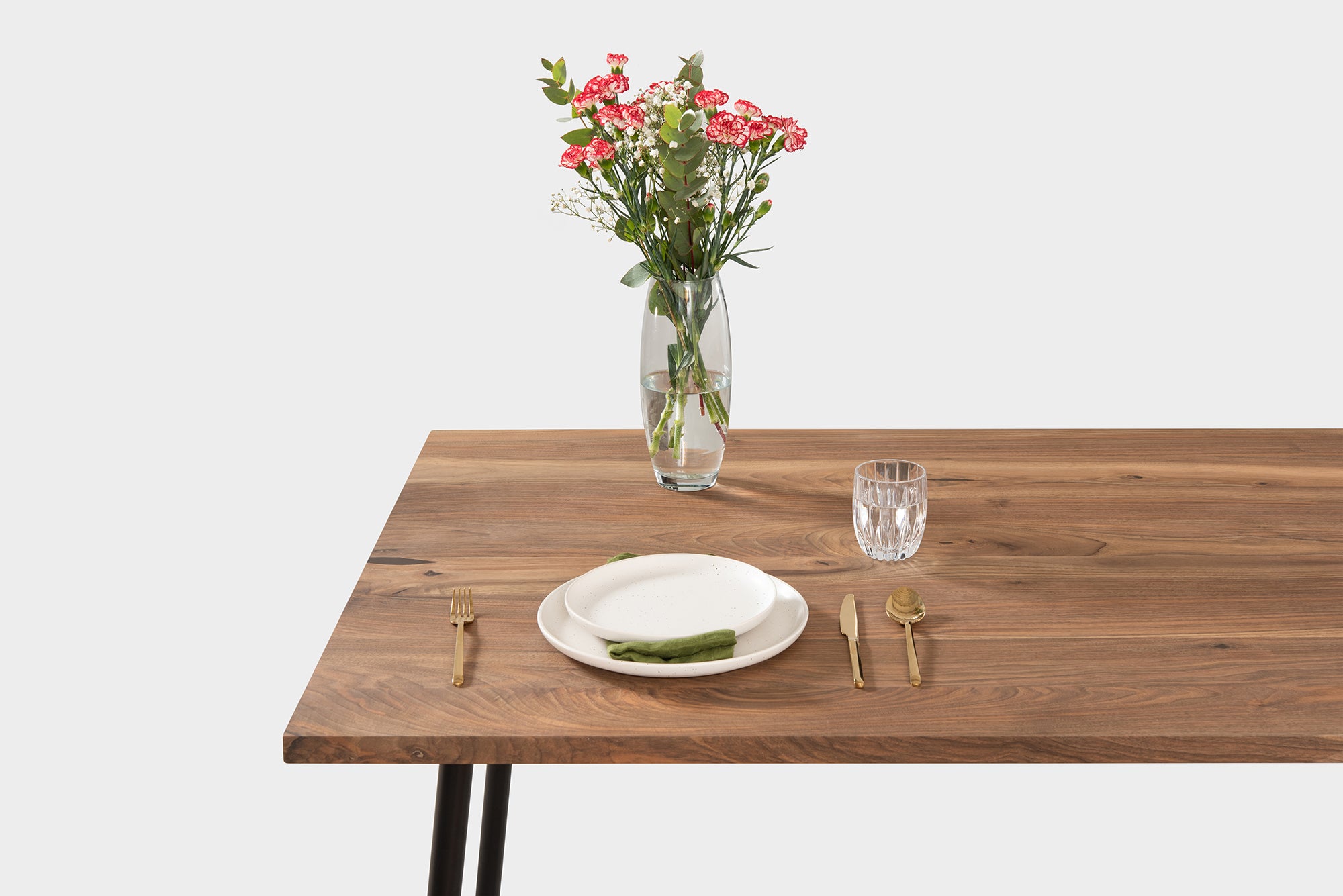 MIRA Dining Set