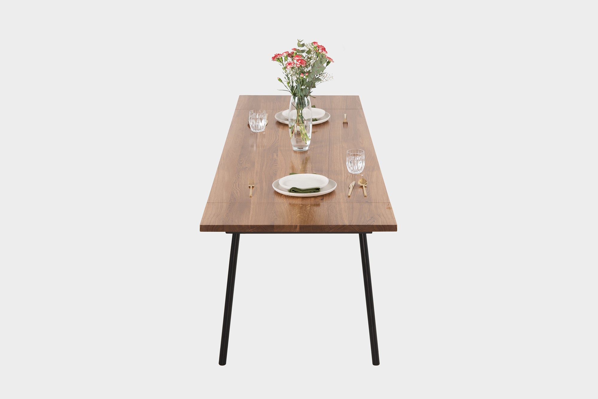 MIRA Eettafel