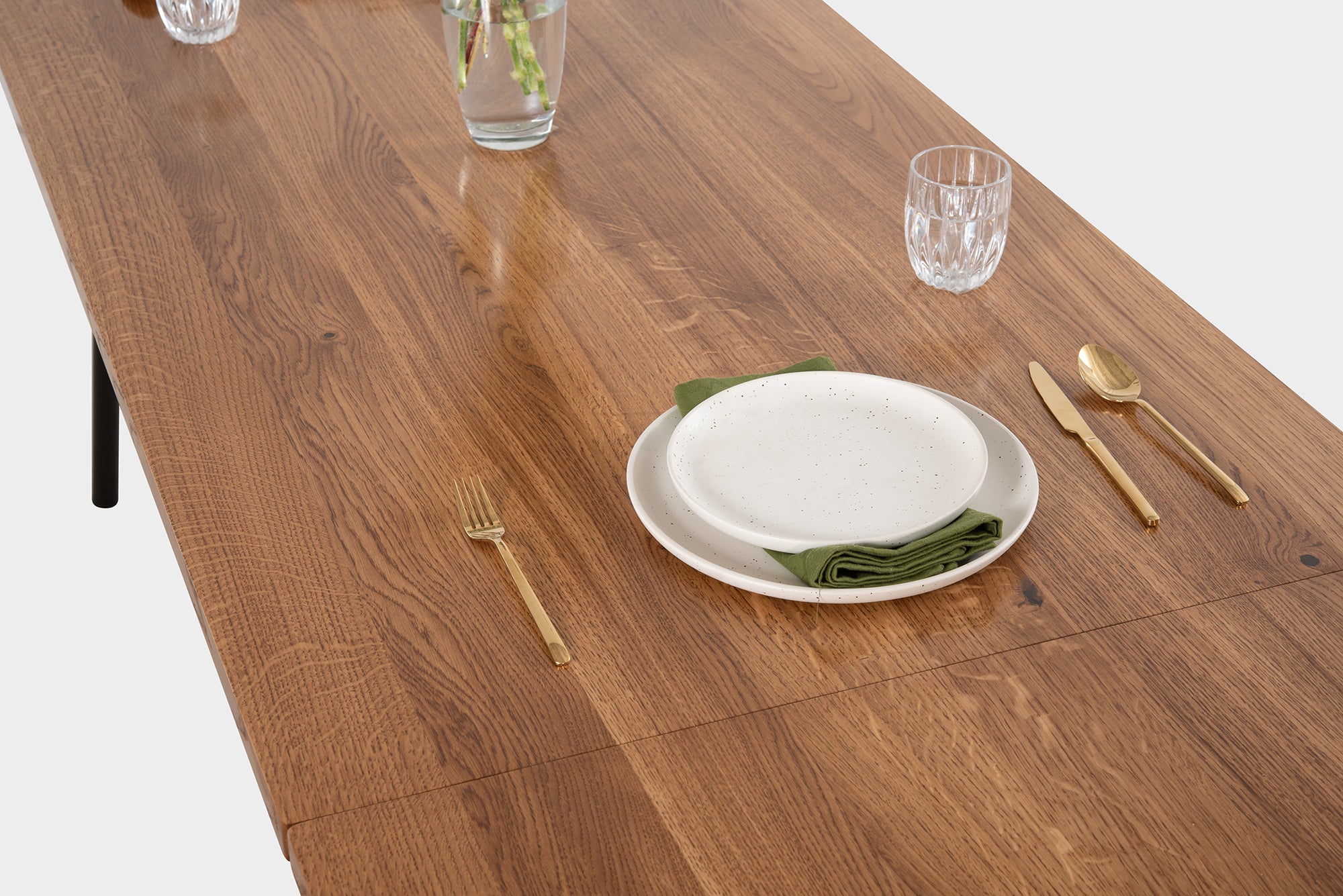 MIRA Eettafel