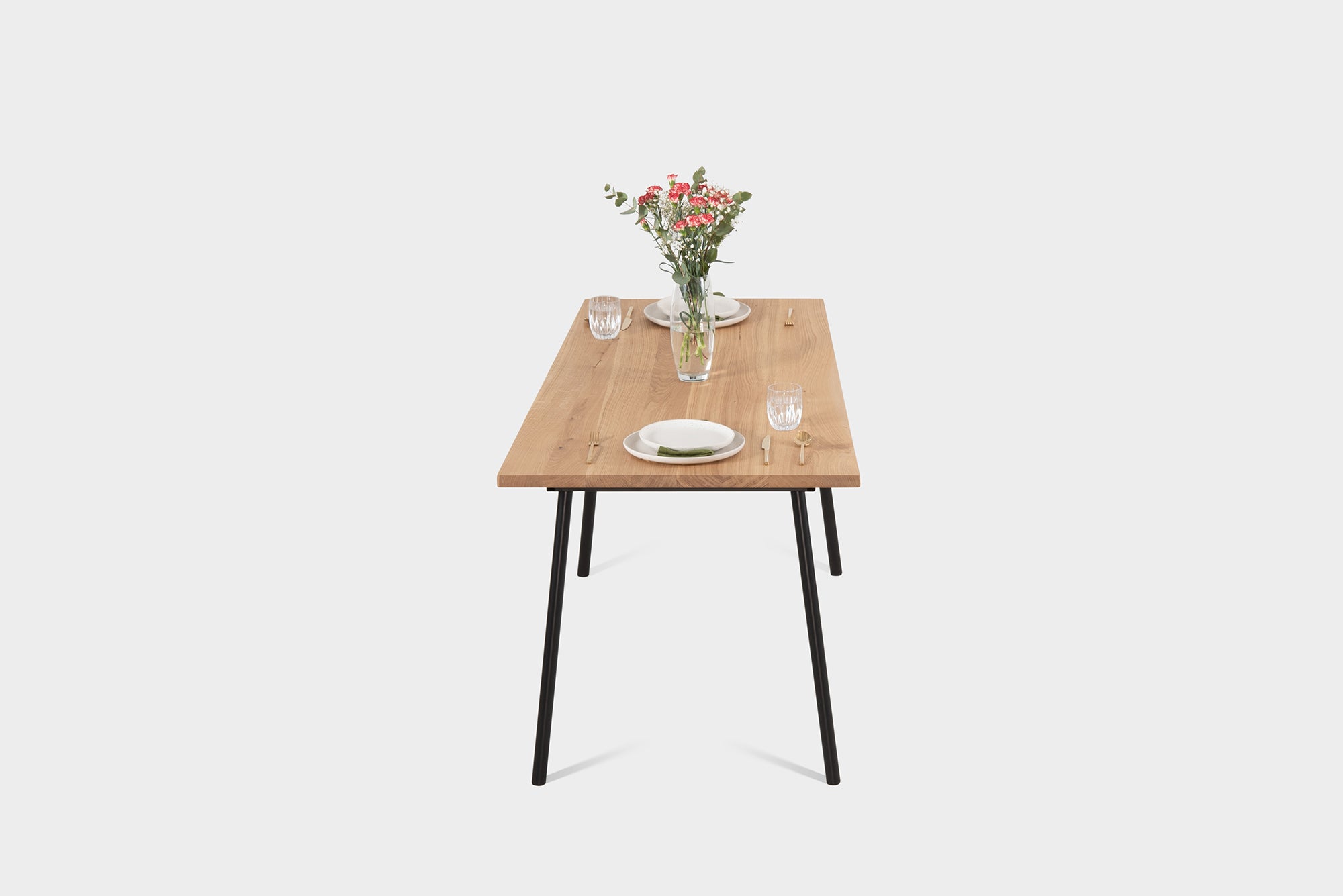 MIRA Eettafel