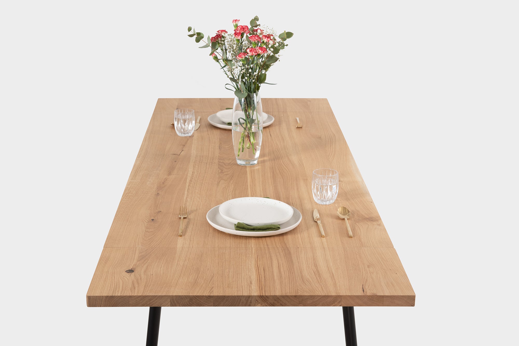 MIRA Eettafel